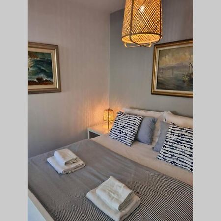 Studio Apartment Marella Vis Buitenkant foto